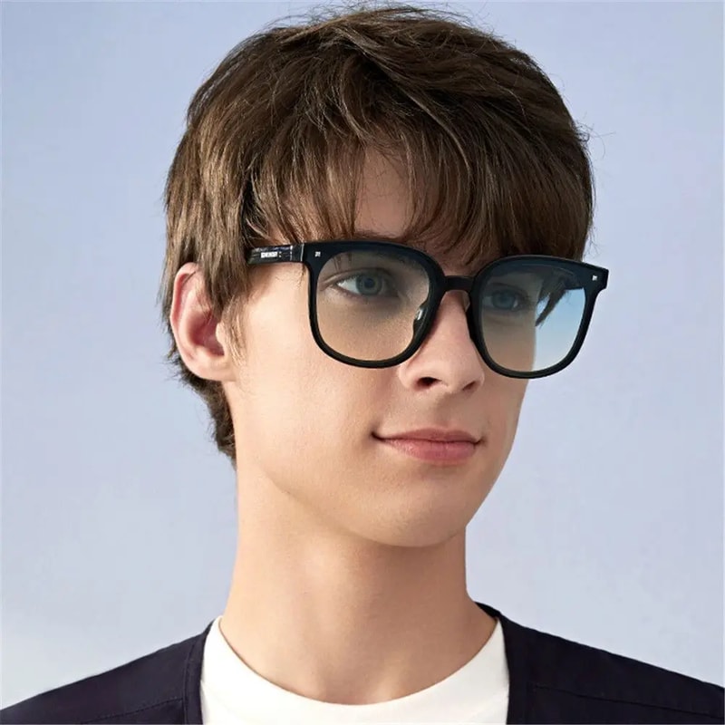 Eyewear For Women Men Foldable Plastic Sunglasses Easy Carry Driver Shades 1