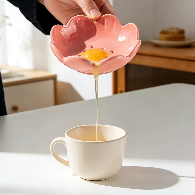Ceramic Egg White Separator, Porcelain Yolk Filter, Flower Shaped Kitchen Tool for Baking