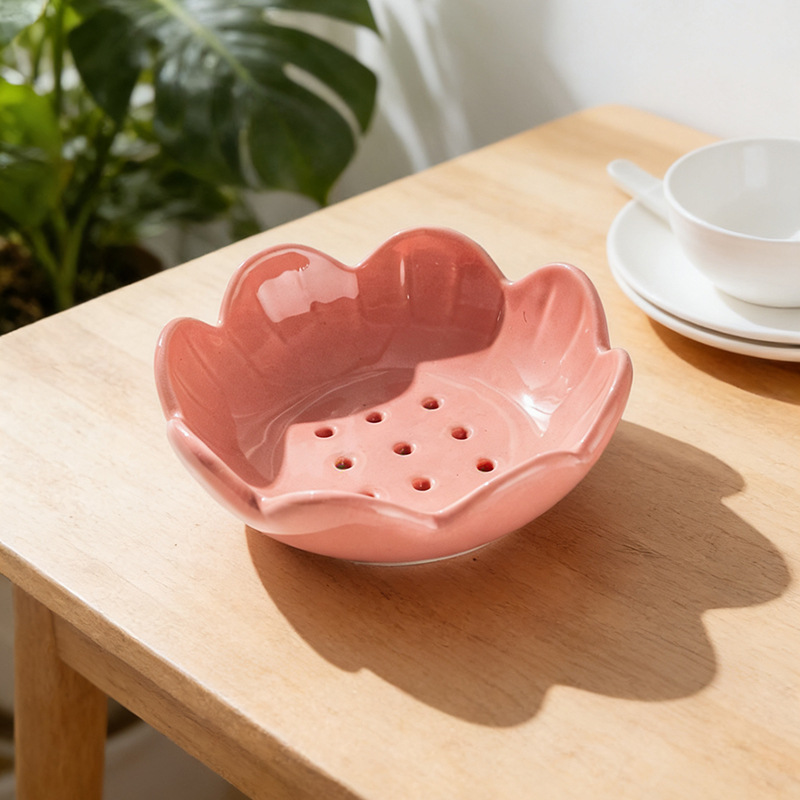 Ceramic Egg White Separator, Porcelain Yolk Filter, Flower Shaped Kitchen Tool for Baking