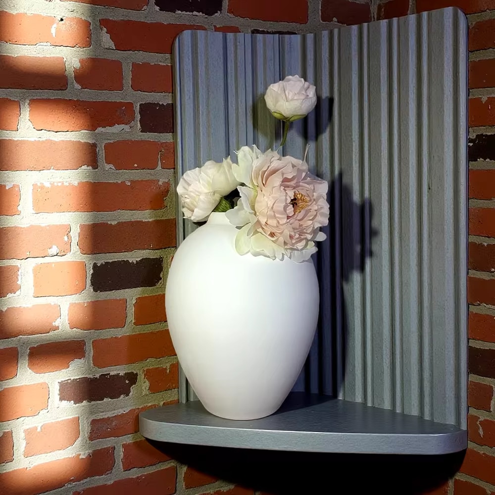 Retro Clay Pot, Medieval Style White Ceramic Vase, Flower Arrangement Decoration for Living Room, Kitchen Table Ornament