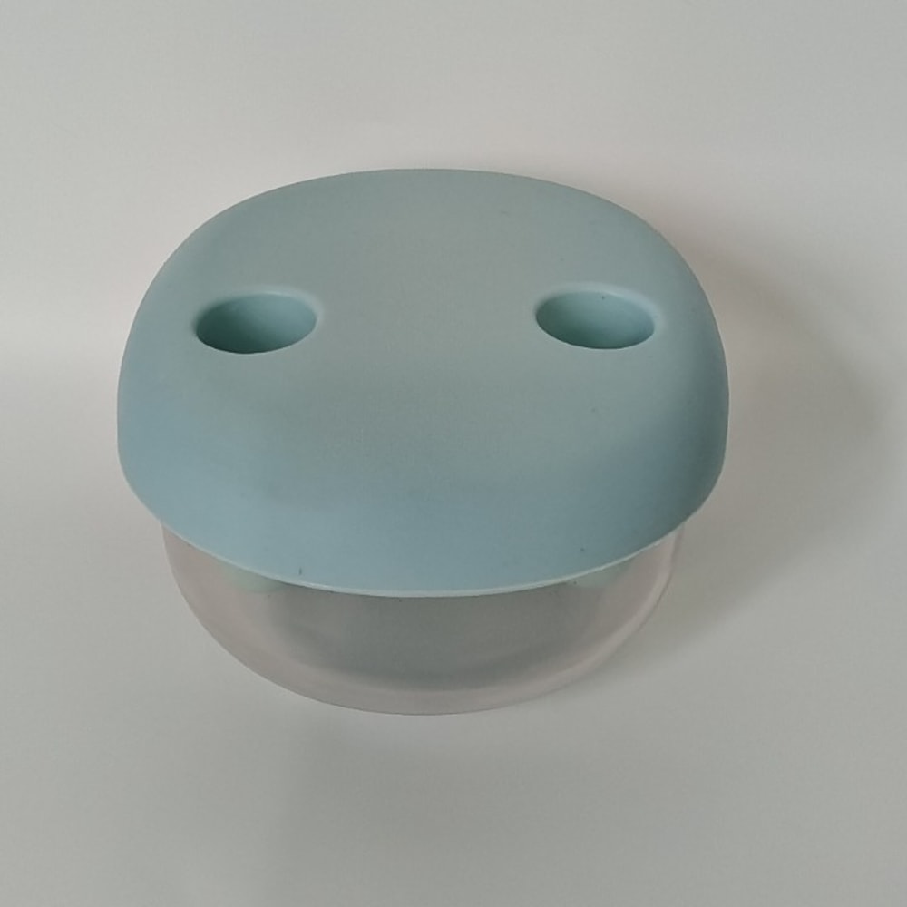 Food Storage Container, Snack Storage Box with Hands-Free Design for Camping and Home Kitchen Use