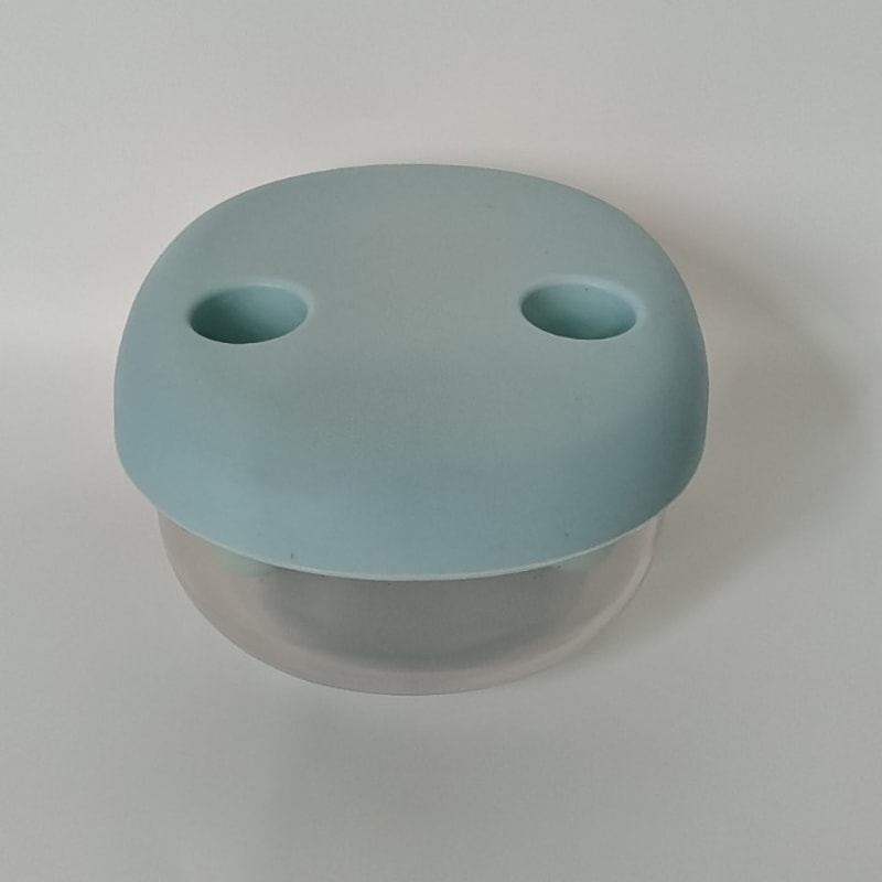 Food Storage Container, Snack Storage Box with Hands-Free Design for Camping and Home Kitchen Use