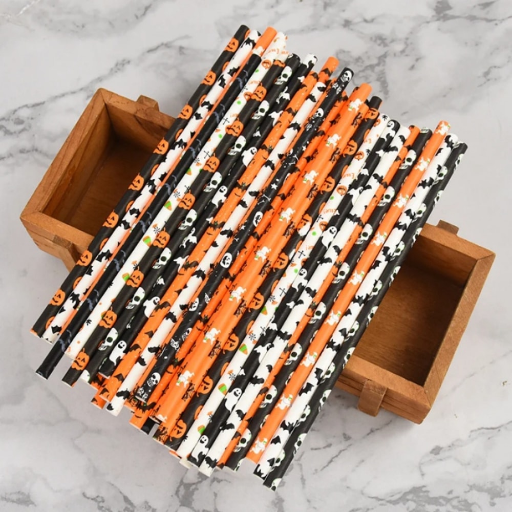 Disposable Halloween Mixed Paper Straws, Party Table Decoration for Juice and Cocktail Beverage Straws