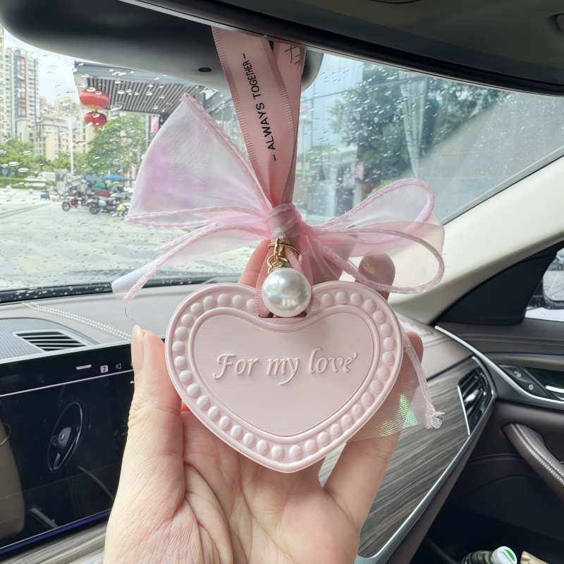 Love Heart Car Air Freshener, Valentine's Day Aromatherapy Pendant, Hanging Decoration for Bathroom