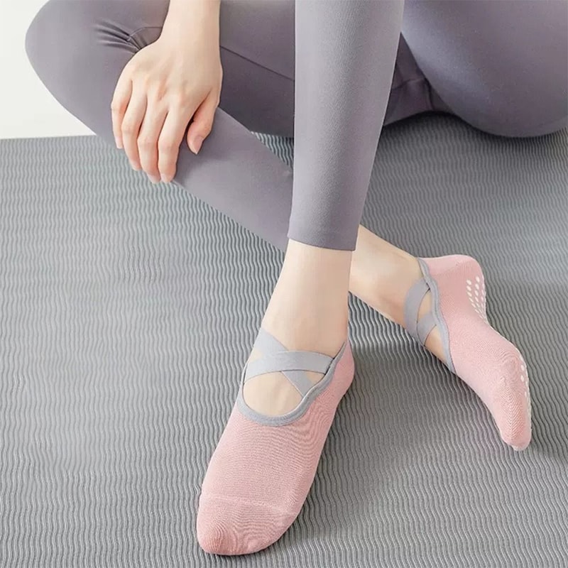 Cotton Solid Color Sports Socks, Professional Anti-Slip Pilates Socks, Breathable Backless Bandage Yoga Dance