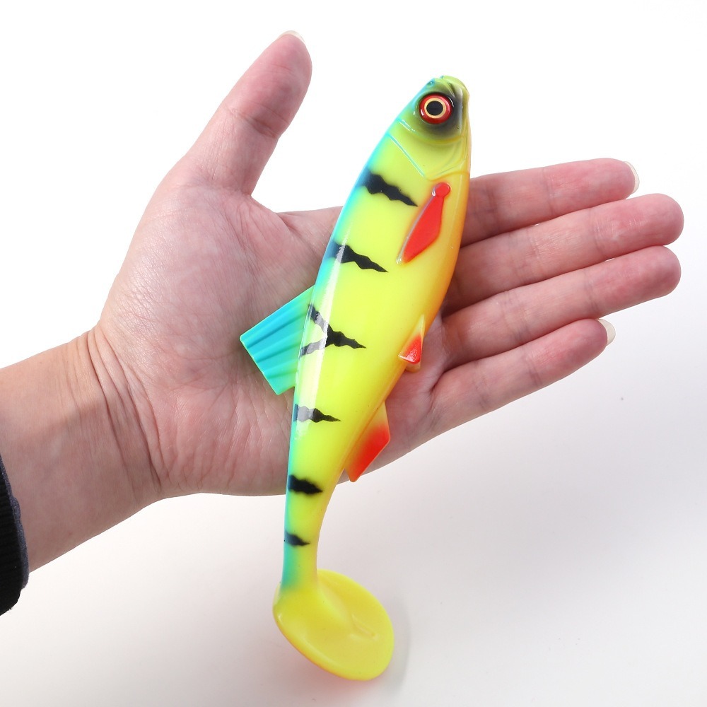 Simulated Fake Bait, Soft Fishing Lures with Silicone Eyes, T Tail Artificial Fish Bait