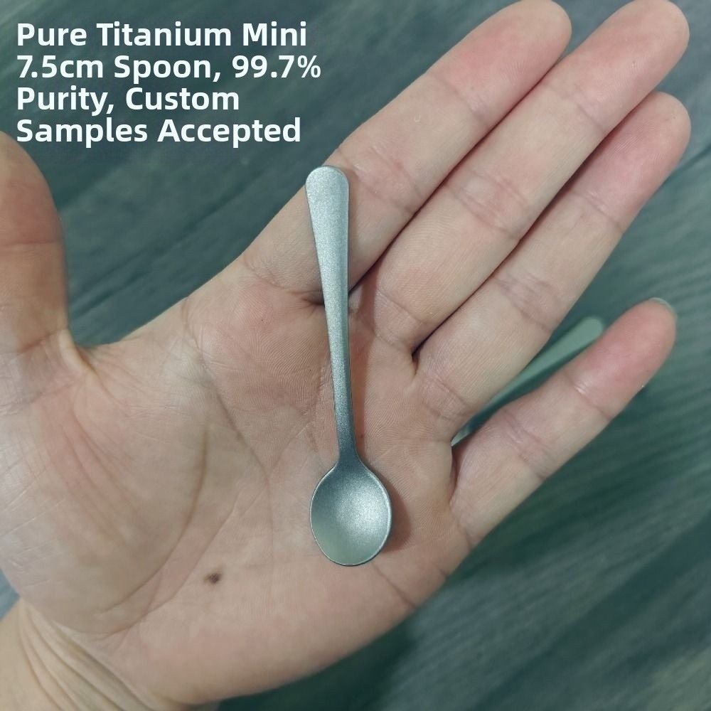 Portable Eco-Friendly Titanium Coffee Tea Stirring Spoon, Mini Long Handle Mixing Spoon for Outdoor Kitchen Use