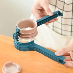 mini food sealer clip, reusable bag clip for snacks, fresh food storage with cap type spray nozzle