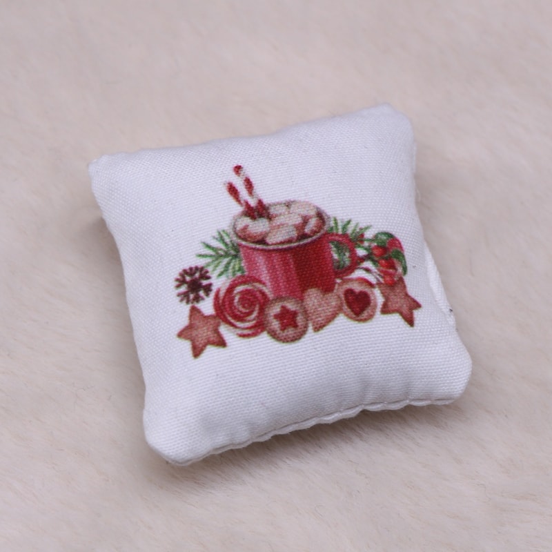 Miniature Scene Decoration, Christmas Decor, Bedroom Study Mini Tree, Mini Pillows Soft Fit Dollhouse