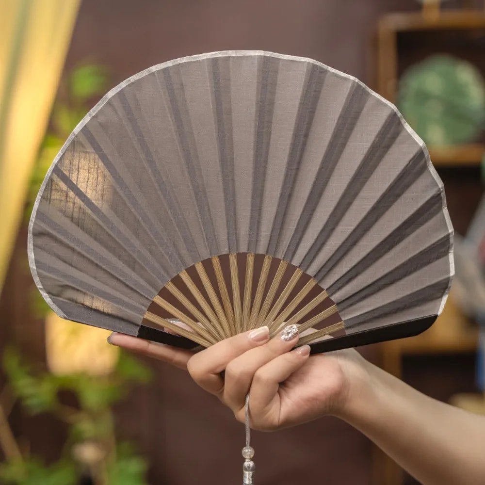 Mini Shell Fan Creative Retro Folding Hand Heat Protection Cotton Linen Cloth Handheld Fan For Wome 9
