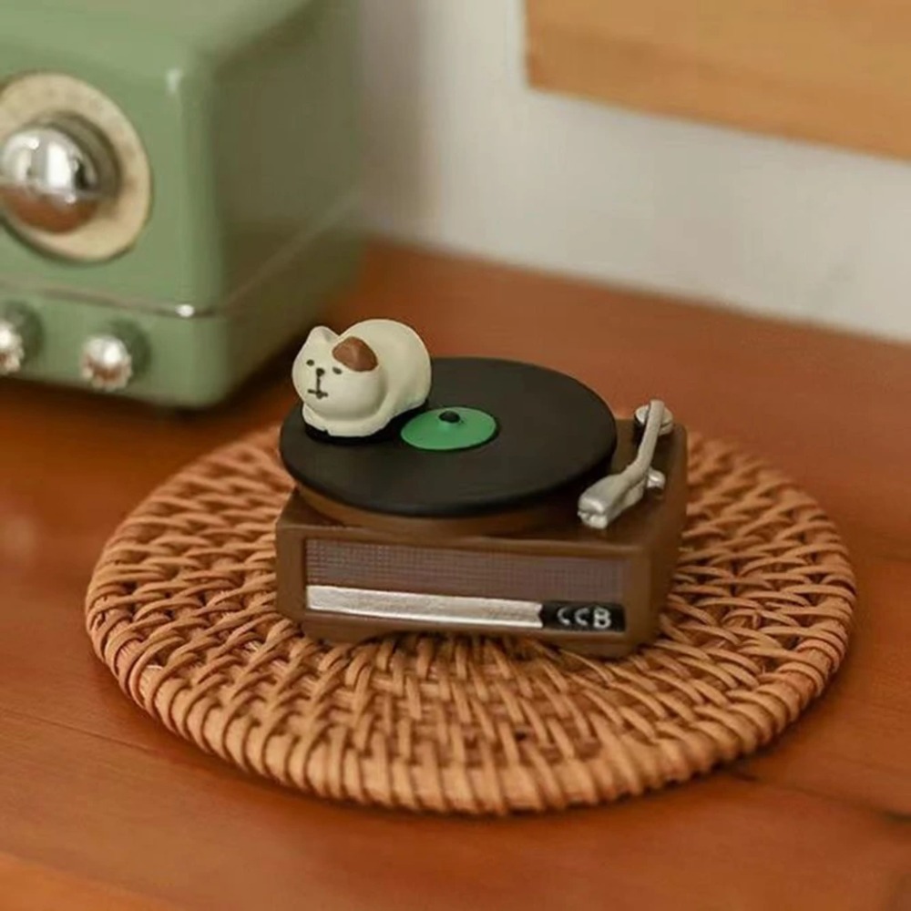DIY Dollhouse Decoration Miniature Props Grocery Record Player Cat Gramophone 2