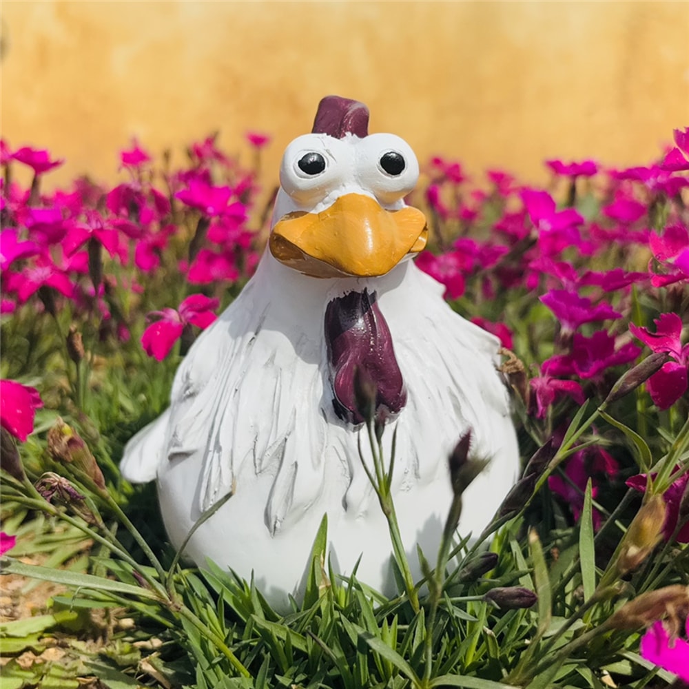 Funny Chicken Fence Decor Statue – Resin Farmyard Hen Sculpture for Garden, Yard & Home Decoration