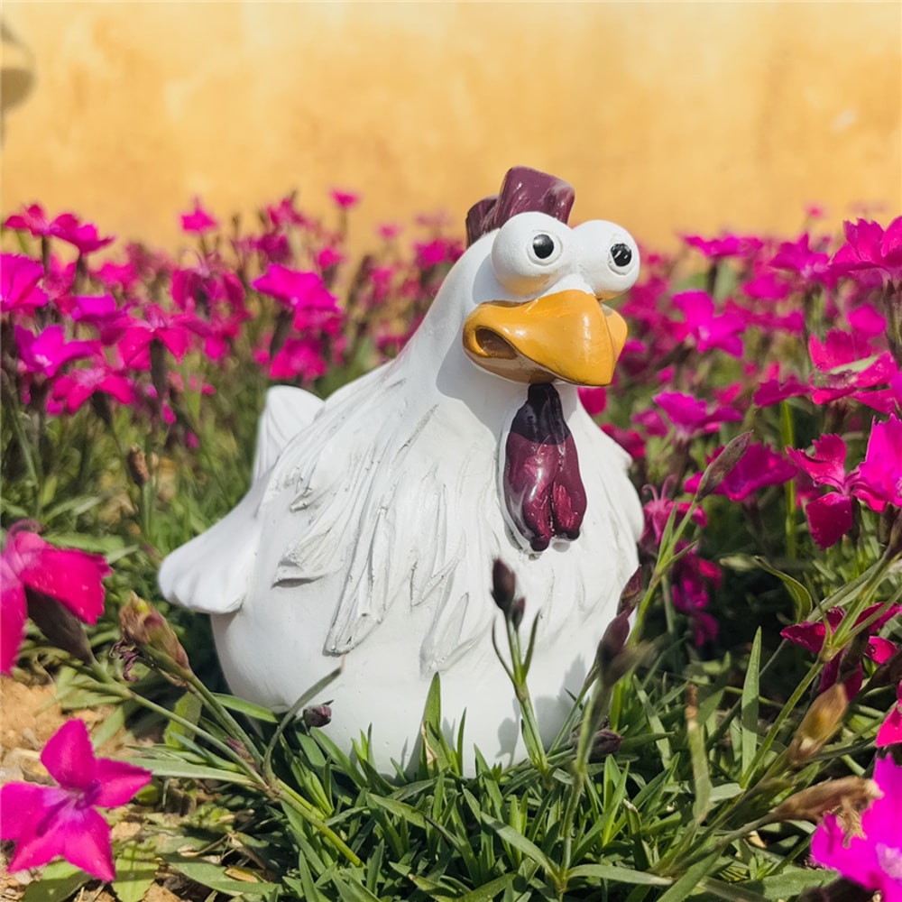 Funny Chicken Fence Decor Statue – Resin Farmyard Hen Sculpture for Garden, Yard & Home Decoration