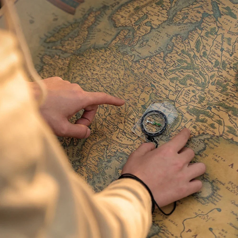 Mini Tactical Compass with Lanyard for Outdoor Survival and Hiking