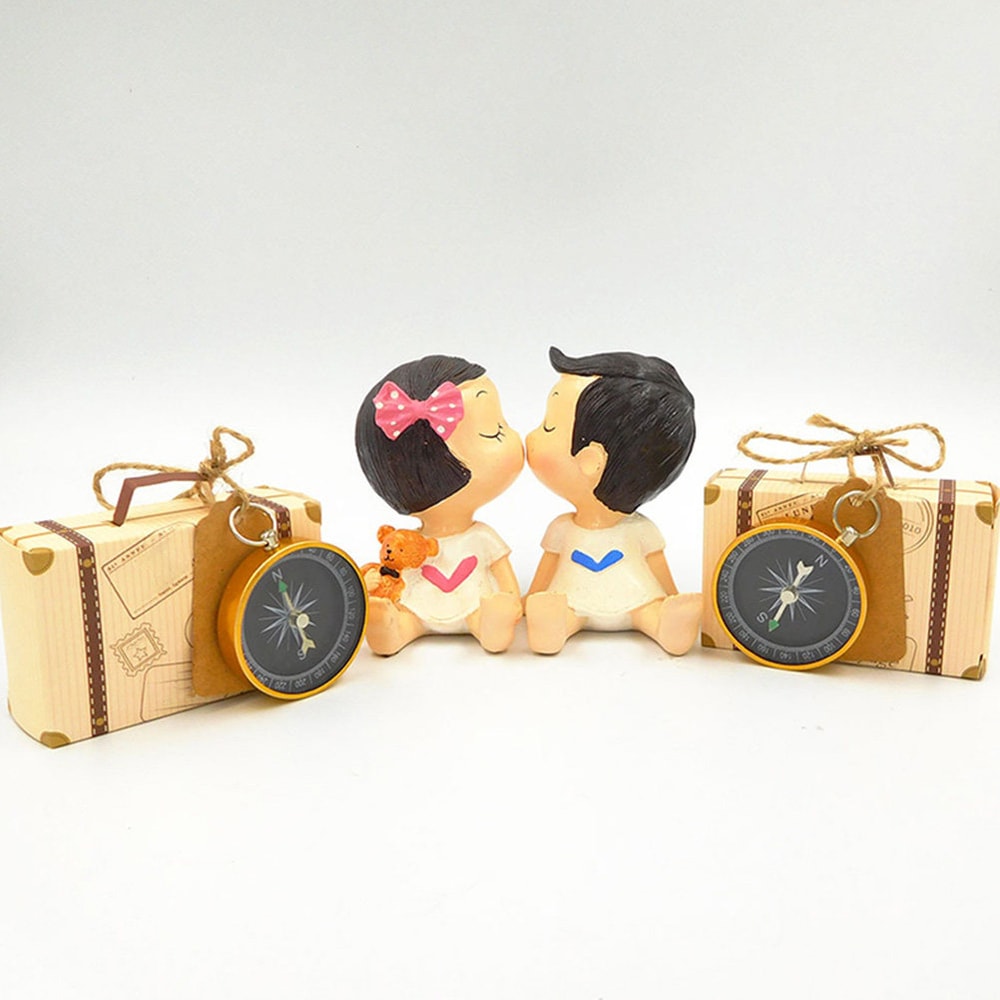 Vintage Pocket Compass Keychain for Outdoor Adventures Lightweight & Portable Travel Accessory