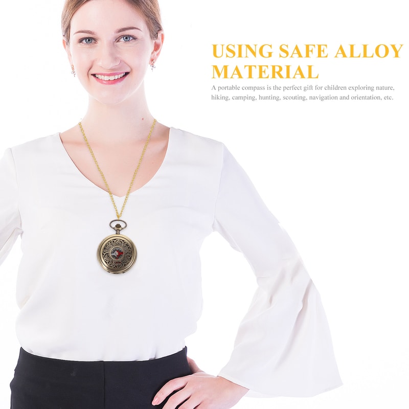 Vintage Pocket Compass Retro Metal Portable Navigation Tool for Hiking & Camping