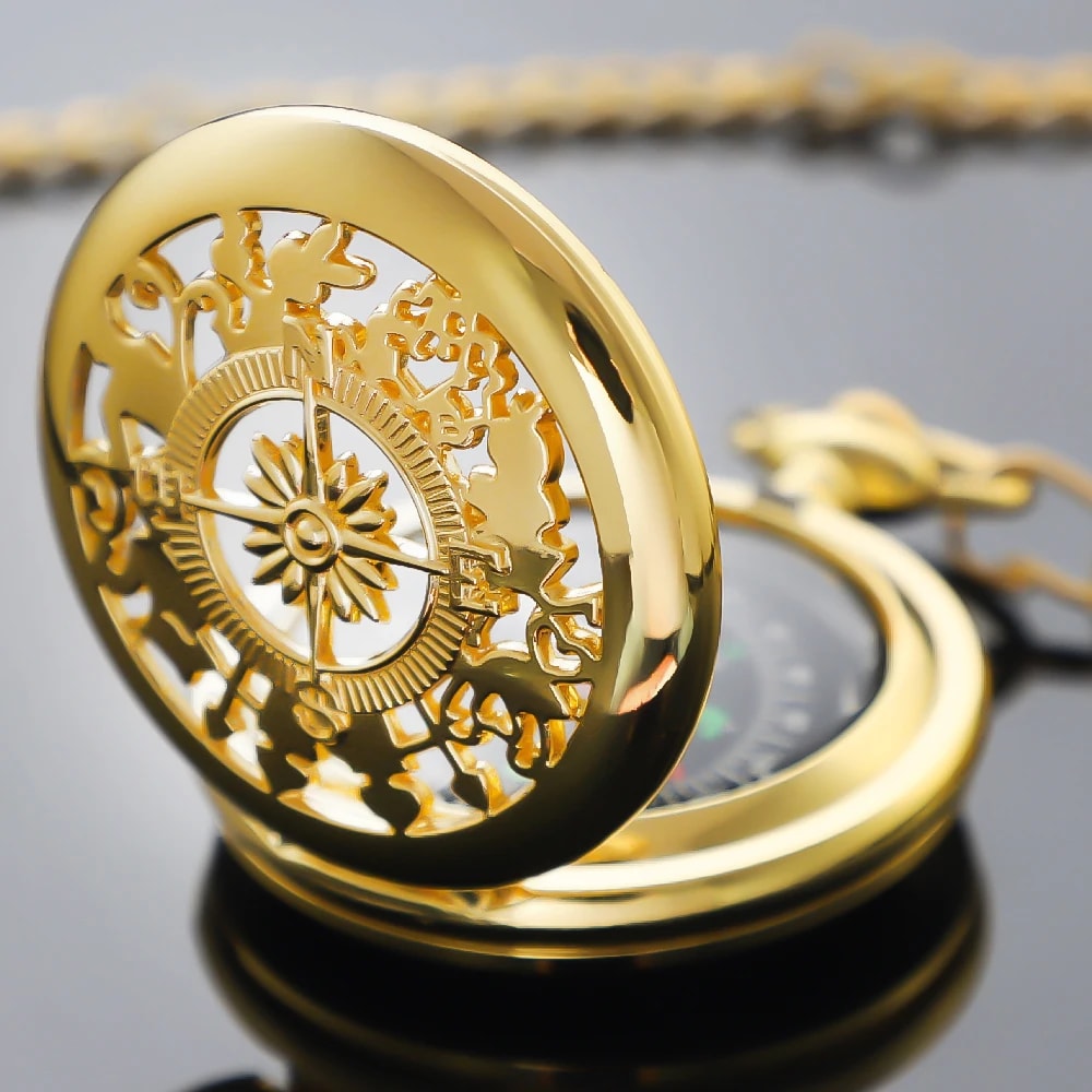 Vintage Brass Pocket Compass Outdoor Navigation Watch for Camping & Hiking