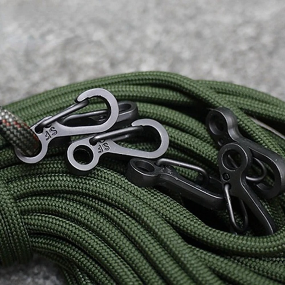 Heavy Duty EDC Carabiner Clip, Spring Snap Hook Keychain for Backpack, Camping Gear and Outdoor Utility