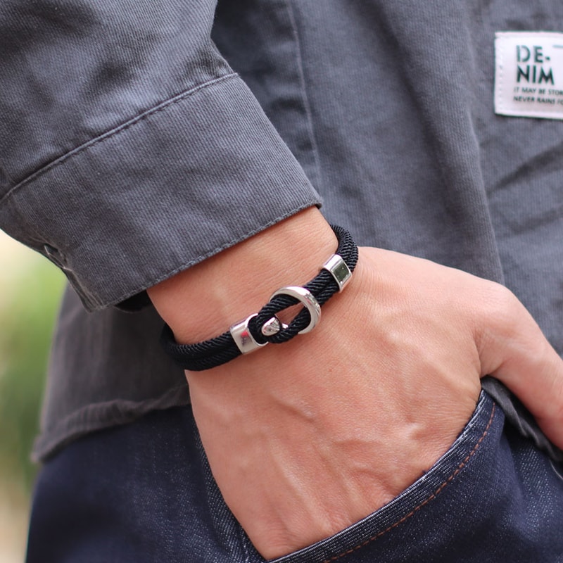 Nautical Rope Bracelet for Men Double Layer Adjustable Cord Bracelet Casual Stylish Wristwear