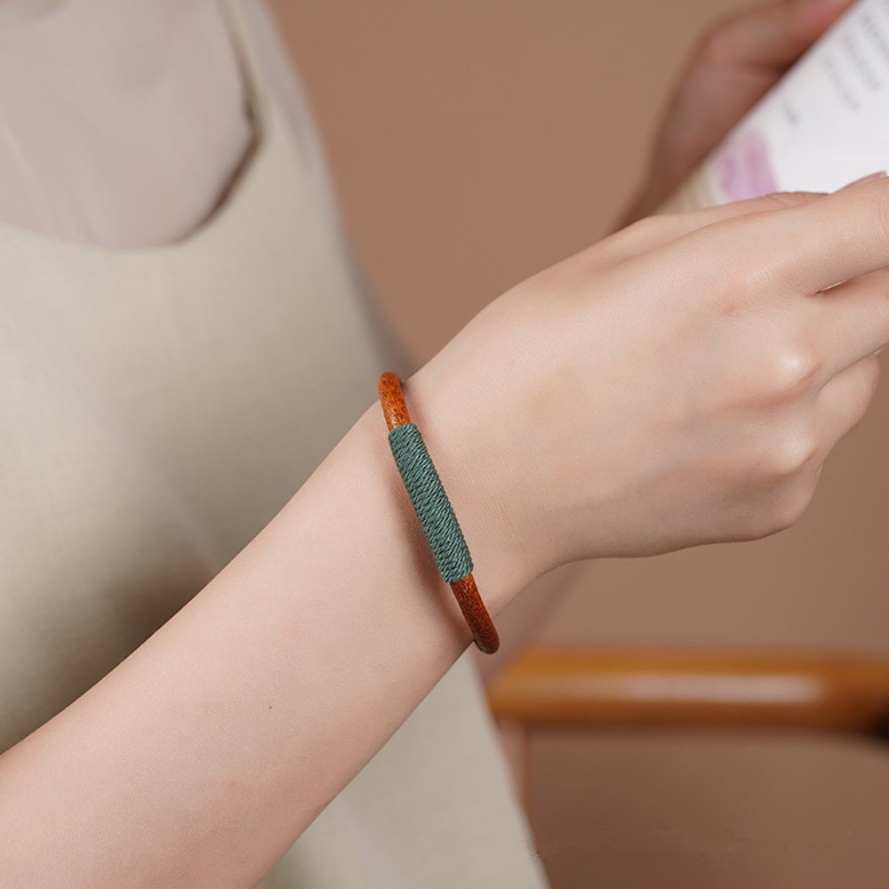 Handwoven Leather Rope Bracelet Vintage Boho Couple Wristband Adjustable Cowhide Bracelet