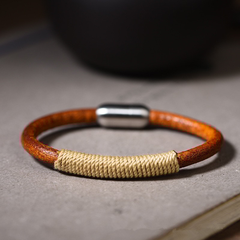 Handwoven Leather Rope Bracelet Vintage Boho Couple Wristband Adjustable Cowhide Bracelet