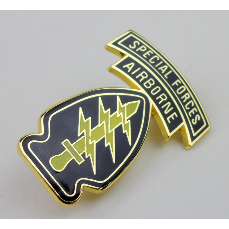 US Army Special Forces Green Beret Badge Pin Durable Military Airborne Combat Badge