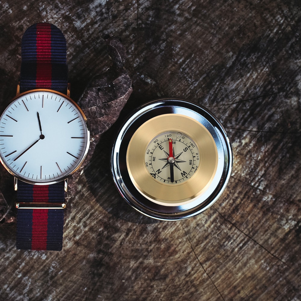 Retro Copper Compass Portable Navigation Tool for Hiking Camping and Survival Exploration