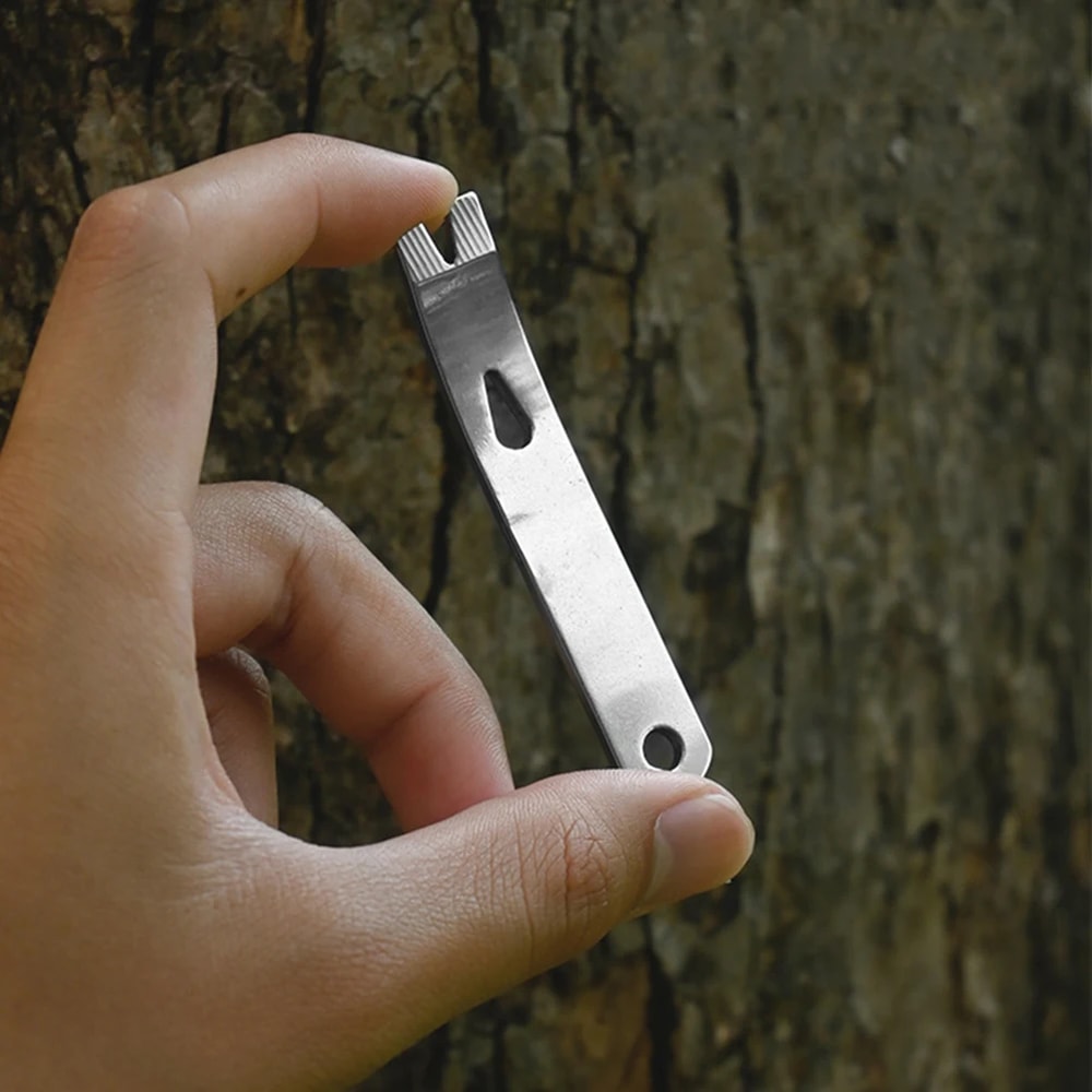 Stainless Steel EDC Pry Bar Multi Tool Keychain Compact Mini Survival Tool