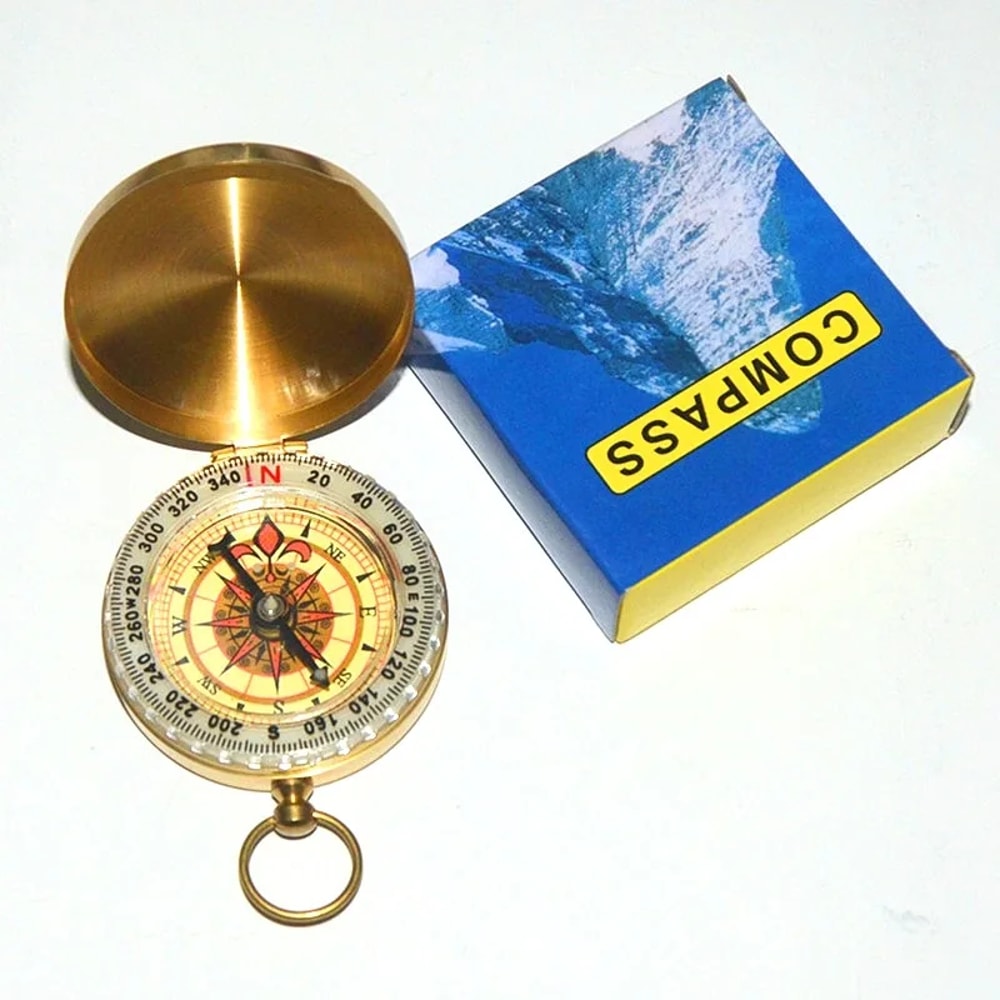 Vintage Brass Pocket Compass Luminous Outdoor Hiking Navigation Tool With Cover 0