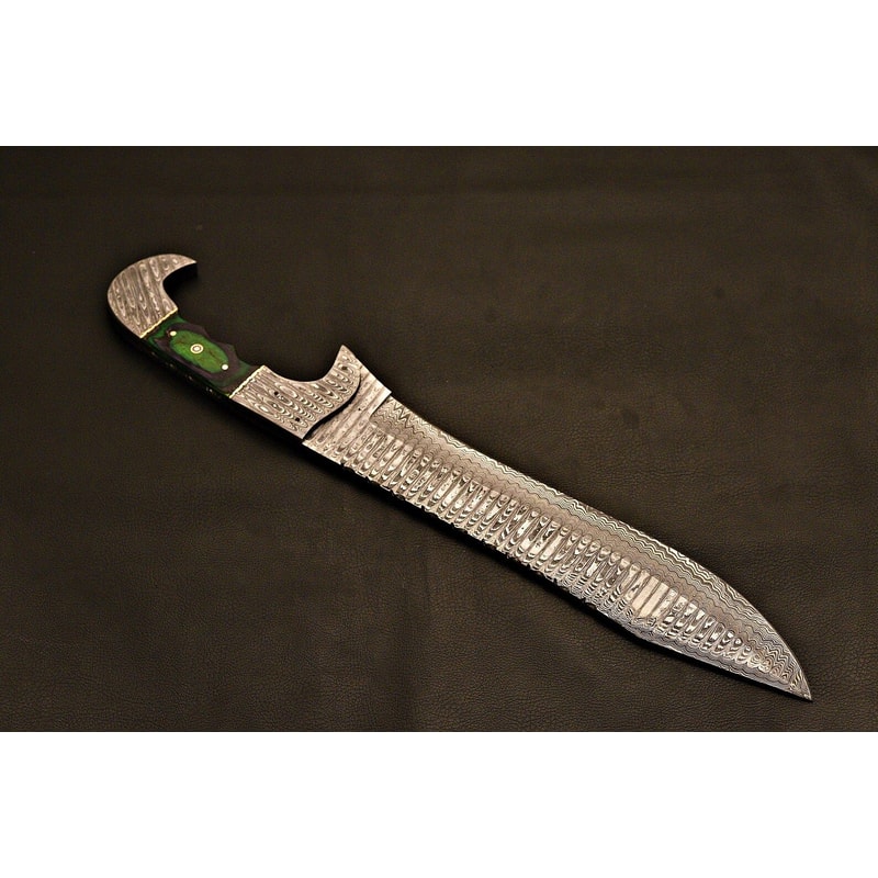 HandForged Falcon Bowie Knife Damascus Steel Holiday Gift With Leather Sheath 3