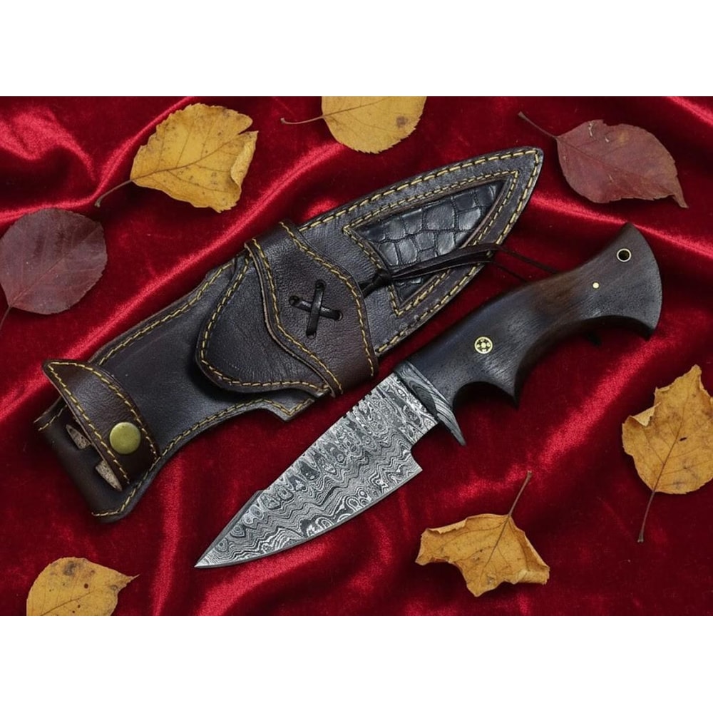 Handmade Damascus Steel Hunting Knife 12 Rosewood Handle Personalized Knife With Sheath 1