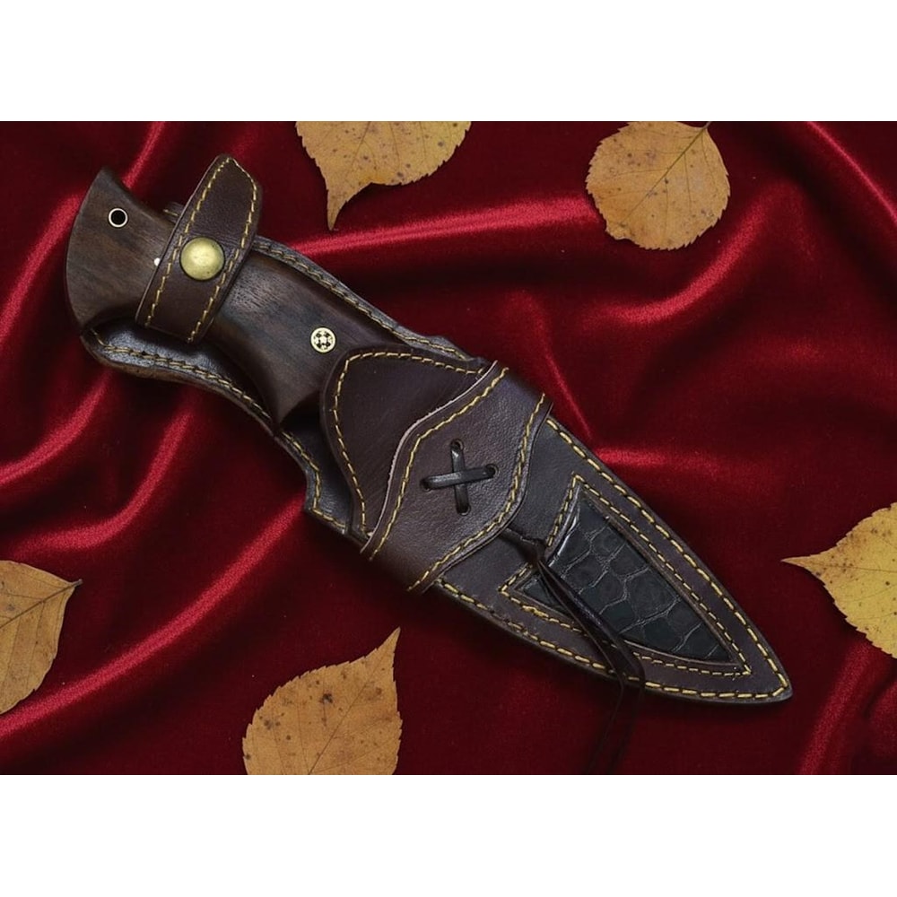 Handmade Damascus Steel Hunting Knife 12 Rosewood Handle Personalized Knife With Sheath 3
