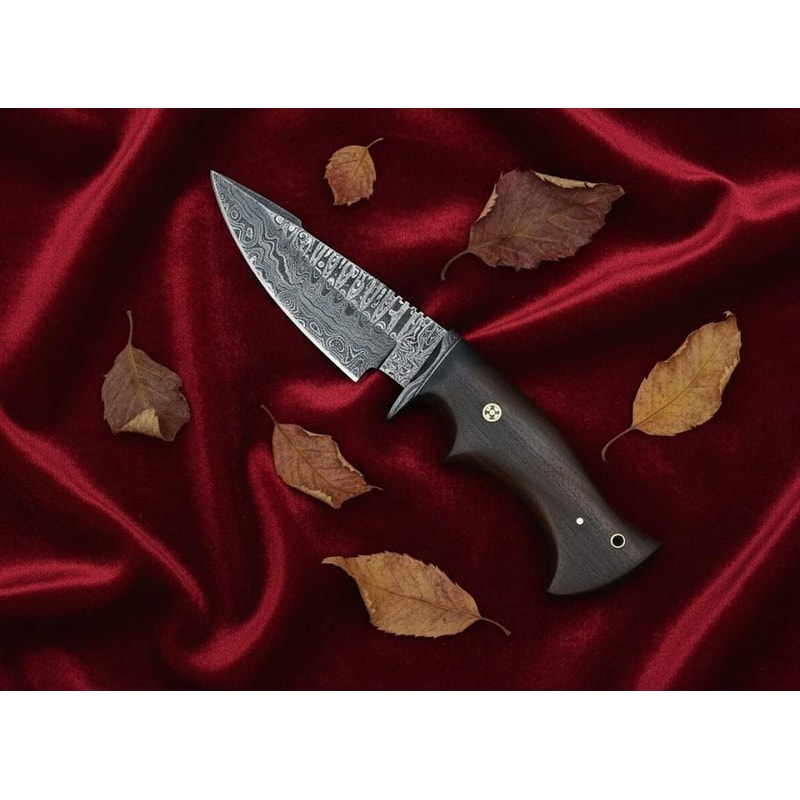 Handmade Damascus Steel Hunting Knife 12 Rosewood Handle Personalized Knife With Sheath 4