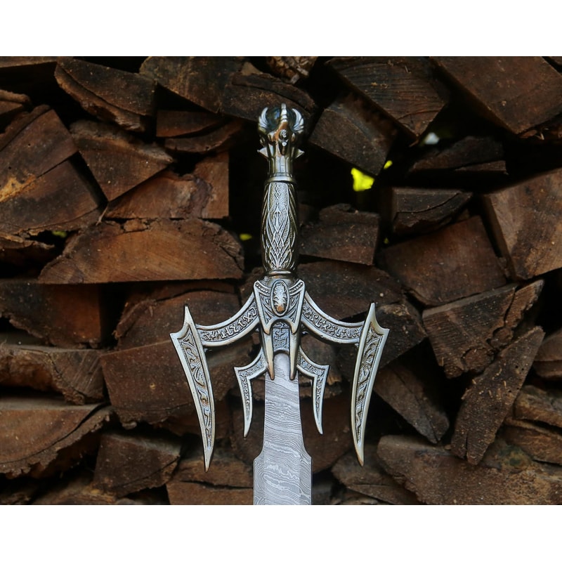 Hand Forged Damascus Steel Fantasy Sword 38 Ornate Guard Medieval Warrior Long Blade 3