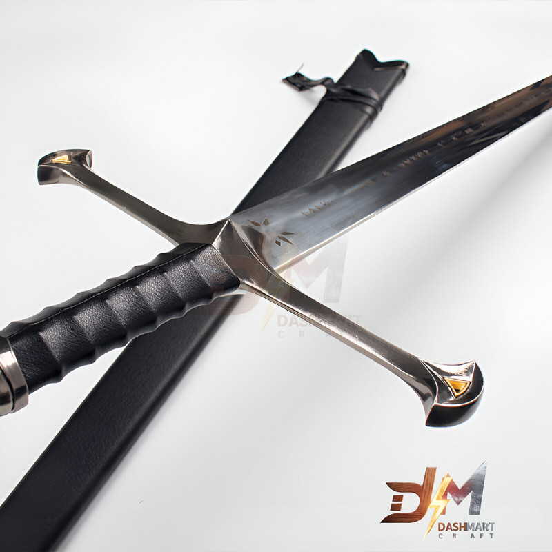 Lord-of-the-rings-anduril's-sword-lotr-narsil- sword-of-aragorn-aragorn's-sword (7).png