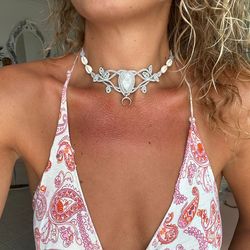 moonstone necklace,moonstone macrame tiara,gemstone jewelry,handmade necklace,leaf detail choker,fashion jewelry,boho