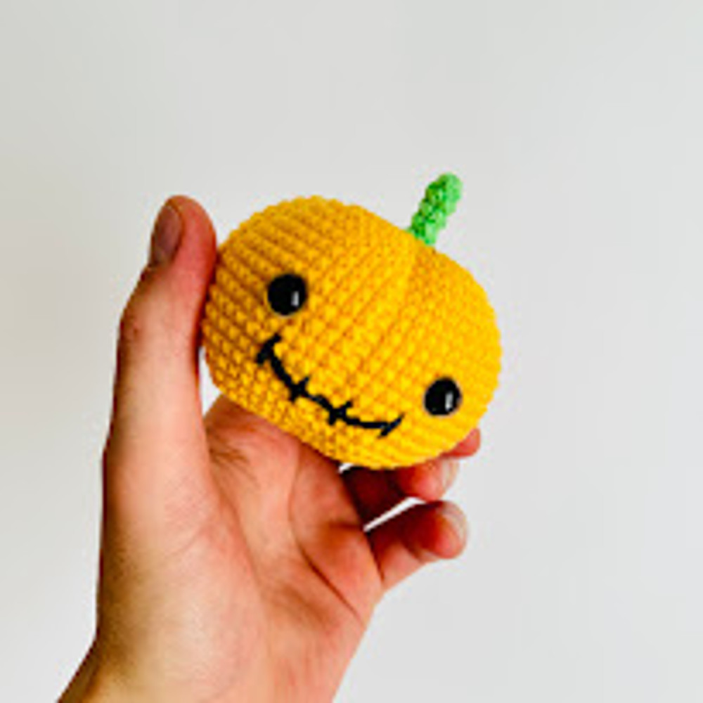 Crochet Pattern Pumpkin Fall Decor Halloween Pumpkin  PDF Pattern 2