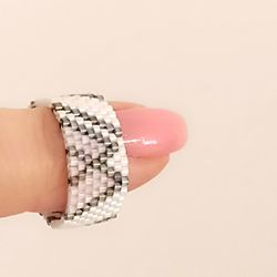 Easy bead embroidery ring mosaic peyote ring. Simple bead embroidery pattern,ring in boho style.