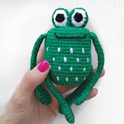 Knitted toy Frog, Knitting Children's