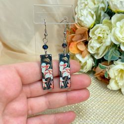 Handmade earrings. Lightweight, elegant earrings.