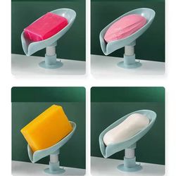 Leaf Shape Soap Tray PP Soap Box Non-slip Drain Soap Dish With Suction Cup Sponge Soap Holder Bathroom Accessories