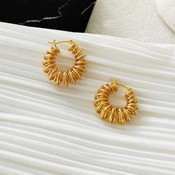 Stylish Women's Earrings for Every Occasion