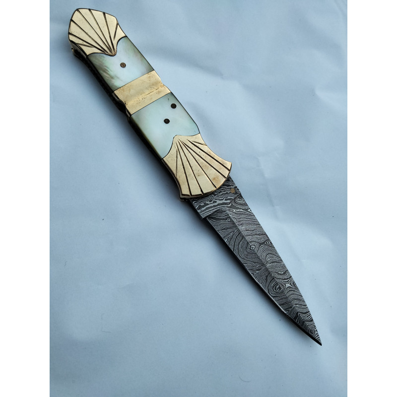 Handmade Custom Folding Knife Damascus Steel Knife Camping Outdoor Knifes Hunting Gift For Him Gift 1