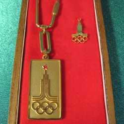 Vintage Keychain and Cufflink Olympic Games, Souvenir Bertoni Milan, Soviet Design Retro Gift USSR