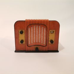 Vintage Rare Miniature Radio Radioline, Lincoln 60 France 1932 Portable Radio Collection Model Perfectly Working