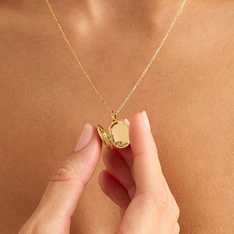 Locket Photo NecklaceOval Necklace Necklace With Photo In Gold Memorial Gift Anniversary Jewelry Mo