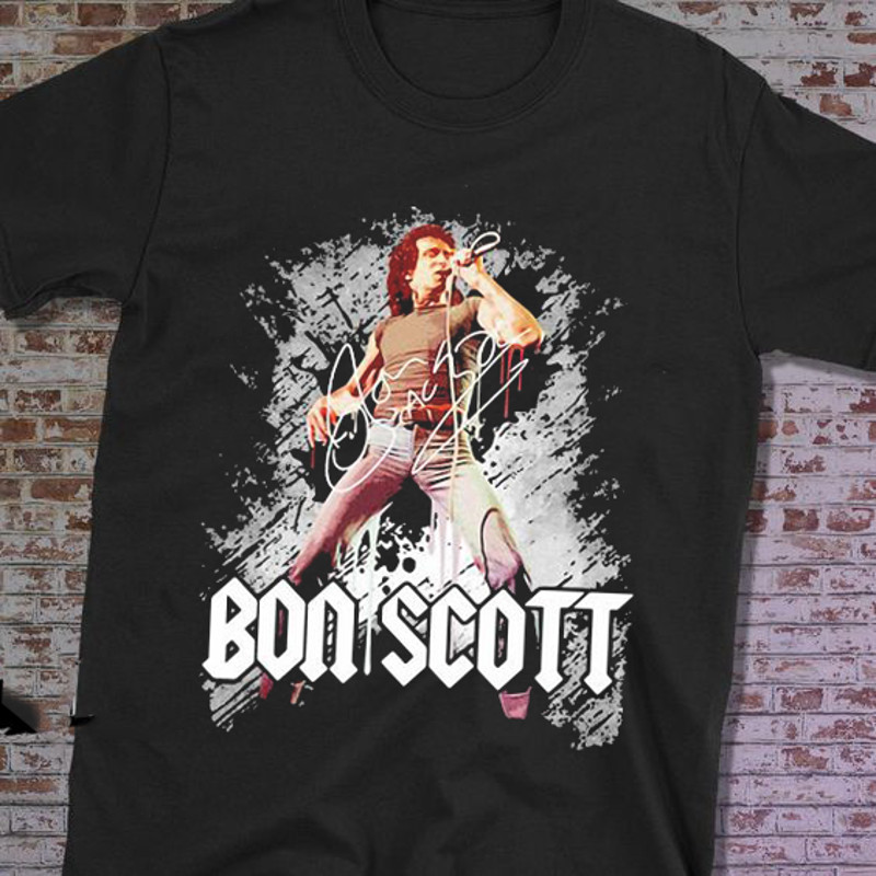AC:DC Bon Scott Electrifying Men's T Shirt LI117.png