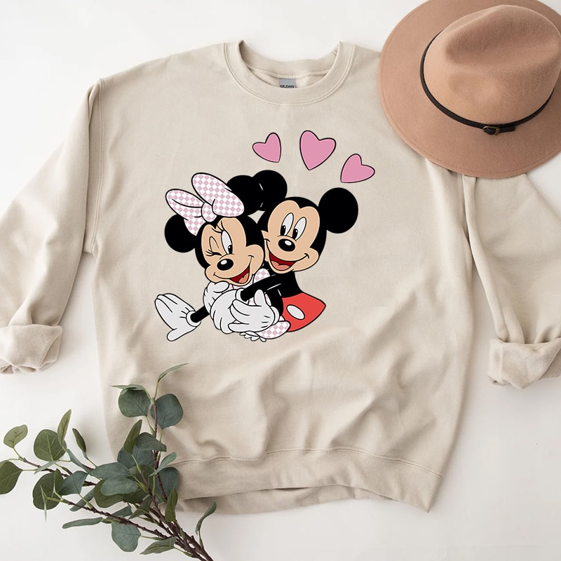 3Mickey Minnie Mouse Disney Valentines Day Shirt.jpg