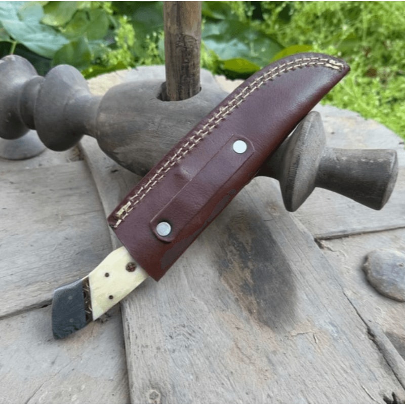 Custom Handmade Damascus Knife Skinner Knife Hunting Knife Tactical Knife Viking Knife Sheath Bone 1