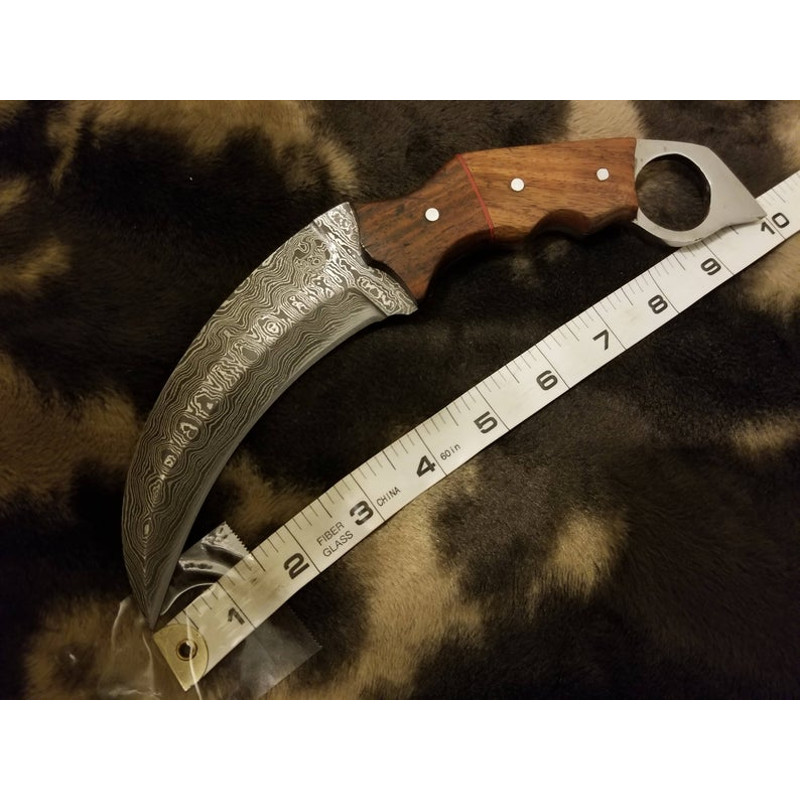 Damascus Steel Karambit Knife With Rose Walnut Wood 4